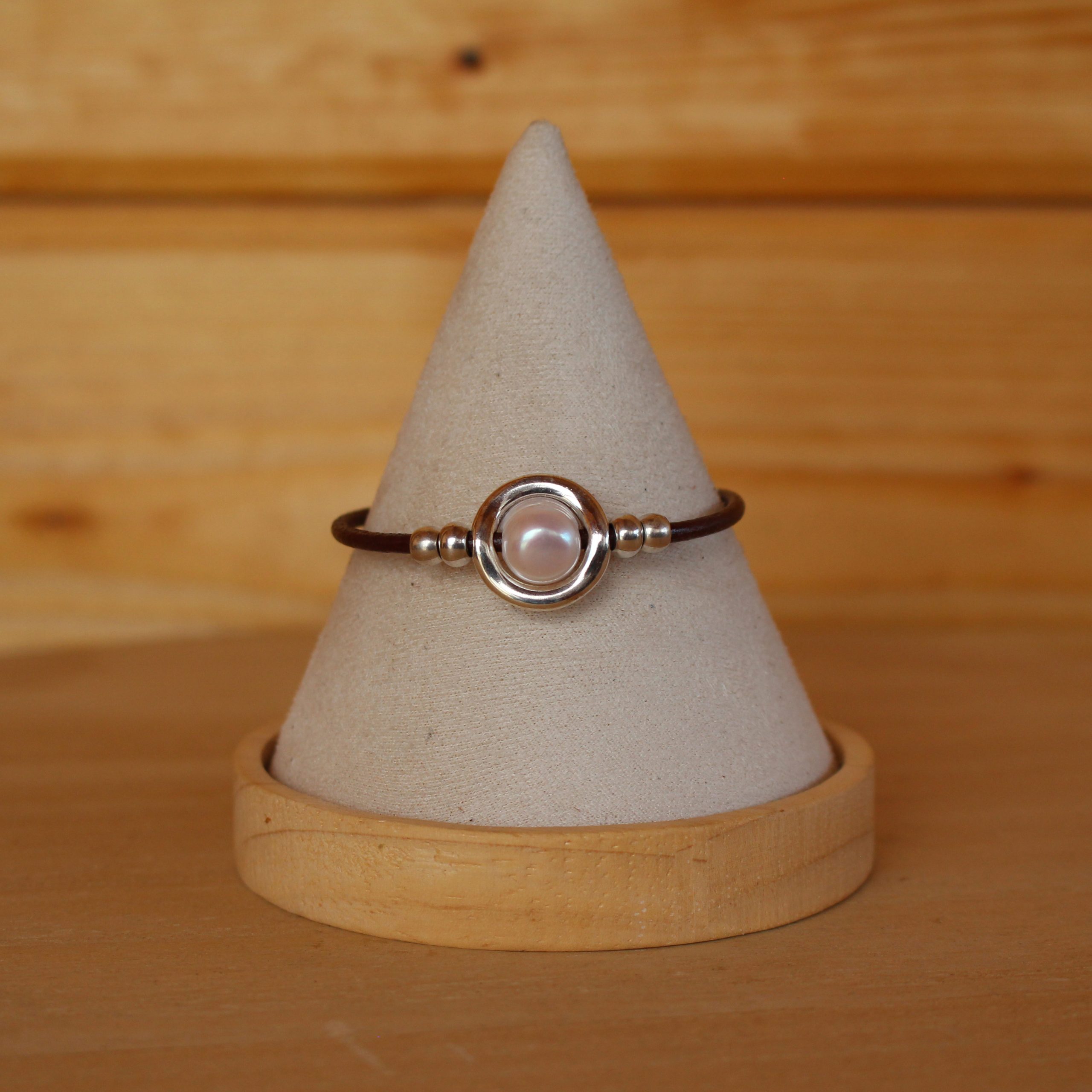 Pulsera Saturno perla